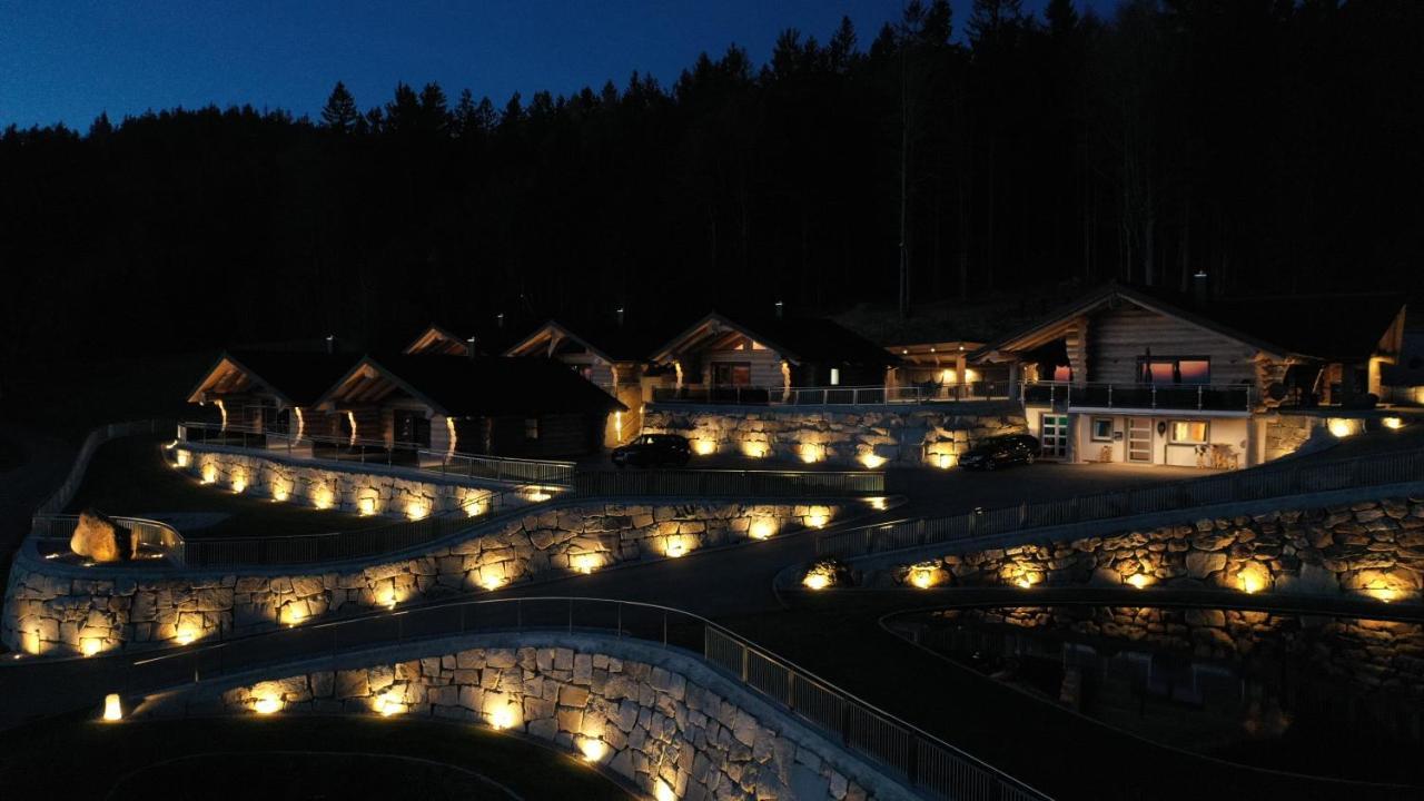Blockhausen Luxus Chalets Oberschwarzenberg المظهر الخارجي الصورة
